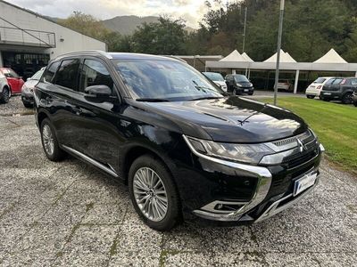 usata Mitsubishi Outlander P-HEV Outlander 2.4 MIVEC 4WD PHEV Instyle Plus SDA