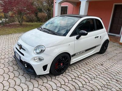 Usata Abarth 595 Esseesse 180 CV (132 kW) 2021 Bianco Berlina