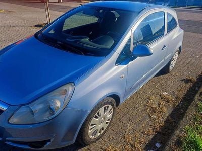 Blu/azzurro Usata 2007 Opel Corsa Enjoy Berlina | 2000 € (Ottimo prezzo)