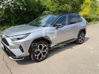 Usata Toyota RAV4 Style 185 CV (136 kW) 2024 Grigio SUV