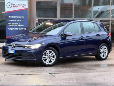 Usata VW Golf VIII Life 131 CV (96 kW) 2020 Blu/azzurro Berlina