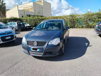 Usata VW Polo Comfortline 69 CV (50 kW) 2006 Grigio Utilitaria