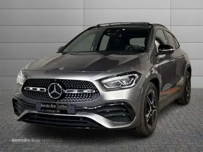 Usata Mercedes GLA200 Premium 150 CV (110 kW) 2022 Grigio montagna SUV