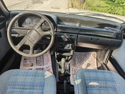 Usata Fiat Uno 49 CV (36 kW) 1992 Grigio Utilitaria