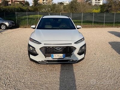 Usata Hyundai Kona Style 115 CV (84 kW) 2018 Bianco SUV