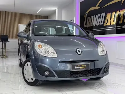 Usata Renault Twingo Dynamique 58 CV (42 kW) 2007 Grigio Utilitaria