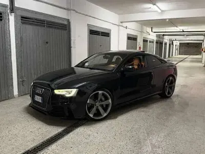 Usata Audi RS5 500 CV (367 kW) 2012 Nero Coupé
