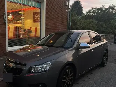 Usata Chevrolet Cruze 113 CV (83 kW) 2010 Nero Berlina