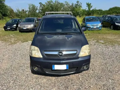 Usata Opel Meriva Club 90 CV (66 kW) 2009 Bluazzurro Monovolume
