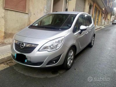 Usata Opel Meriva 95 CV (69 kW) 2012 Grigio Monovolume