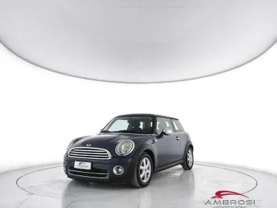 Begagnad Mini One D 90 HK (66 kW) 2010 Blå Halvkombi