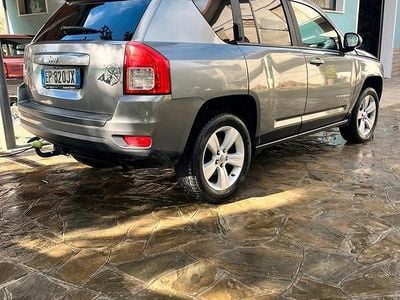 Usata Jeep Compass 163 CV (119 kW) 2012 Grigio SUV
