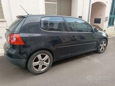 Begagnad VW Golf IV Sportline 105 HK (77 kW) 2006 Svart