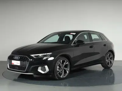 Usata Audi A3 Advanced 150 CV (110 kW) 2024 Nero mito metallizzato Berlina