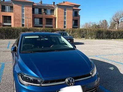 Usata VW Polo Style 95 CV (69 kW) 2023 Blu Utilitaria