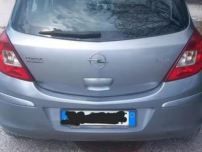 Usata Opel Corsa 80 CV (58 kW) 2010 Blu Utilitaria