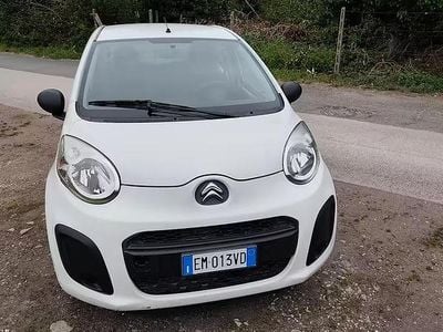 Usata Citroën C1 Attraction 68 CV (50 kW) 2012 Bianco Utilitaria