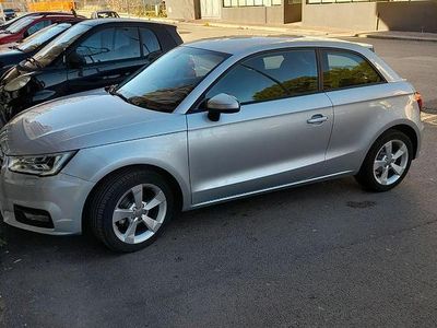 Usata Audi A1 90 CV (66 kW) 2015 Grigio Utilitaria