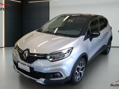 Usata Renault Captur Intens 120 CV (88 kW) 2018 Argento metallizzato SUV