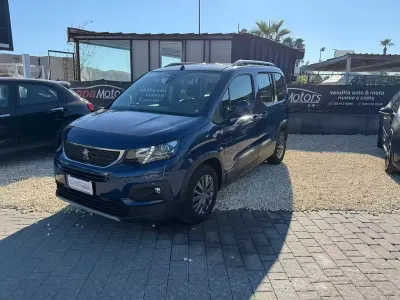 Usata Peugeot Rifter GT-line 102 CV (75 kW) 2019 Blu Monovolume