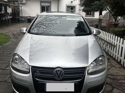 Usata VW Golf V GT 140 CV (102 kW) 2007 Argento Berlina