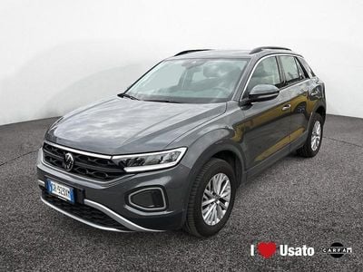 Usata VW T-Roc Life 150 CV (110 kW) 2023 Grigio SUV