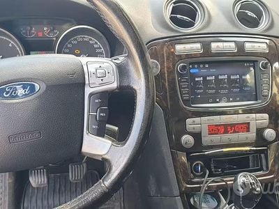 Begagnad Ford Mondeo 125 HK (91 kW) 2008 Grå Kombi