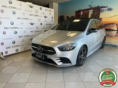 Usata Mercedes B200 Premium 150 CV (110 kW) 2021 Grigio Utilitaria