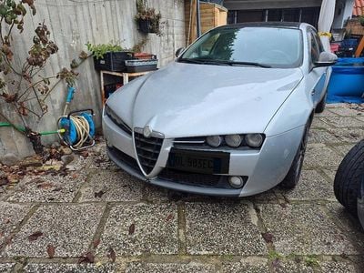 Usata Alfa Romeo 159 150 CV (110 kW) 2007 Grigio Station wagon