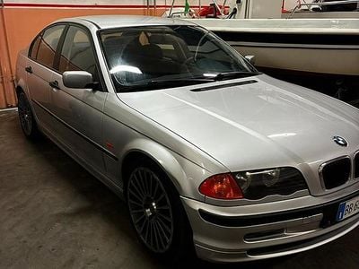 Grigio Usata 1999 BMW 320 Berlina | 1234 € (Super prezzo)