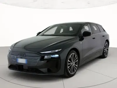 Usata Audi A6 e-tron S-Line 314 kW (428 CV) 2025 Blu plasma metallizzato Station wagon