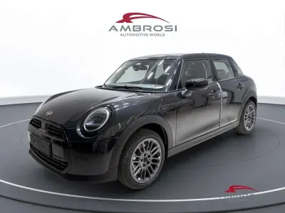 Ny Mini Cooper Classic 114 kW (156 HK) 2025 Svart Halvkombi