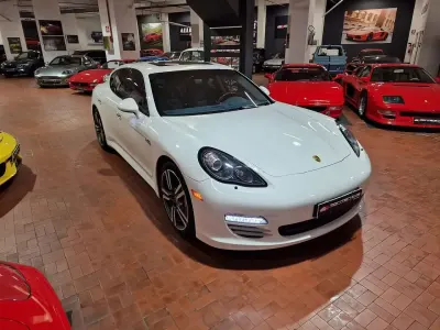 Usata Porsche Panamera 400 CV (294 kW) 2011 Bianco Utilitaria