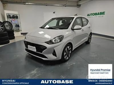 Usata Hyundai i10 67 CV (49 kW) 2023 Grigio Utilitaria