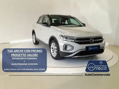 Usata VW T-Roc Style 116 CV (85 kW) 2024 Beige SUV