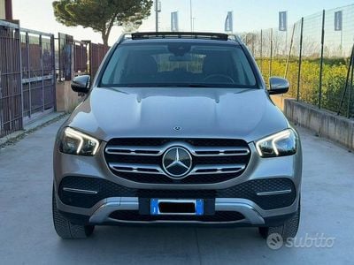 Usata Mercedes GLE300 Premium Plus 244 CV (179 kW) 2021 Giallo Station wagon