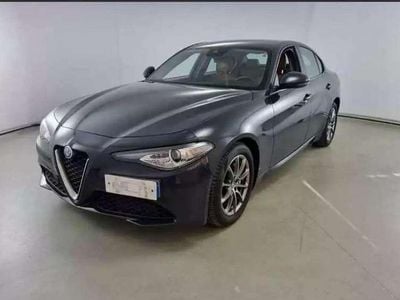 Usata Alfa Romeo Giulia Executive 160 CV (117 kW) 2018 Blu/azzurro Berlina