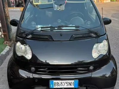 Usata Smart ForTwo Cabrio 41 CV (30 kW) 2006 Nero Cabrio