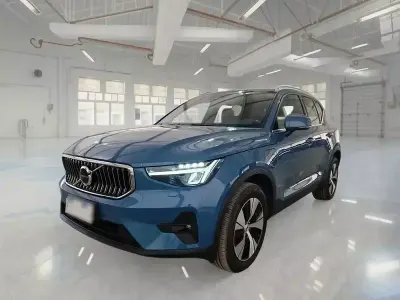 Usata Volvo XC40 Core 129 CV (94 kW) 2022 SUV