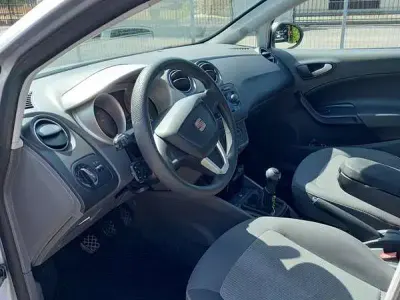 Usata Seat Ibiza SC Style 86 CV (63 kW) 2011 Argento Utilitaria