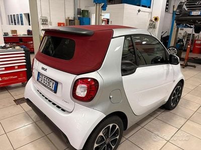 Usata Smart ForTwo Cabrio Passion 90 CV (66 kW) 2016 Bianco Cabrio