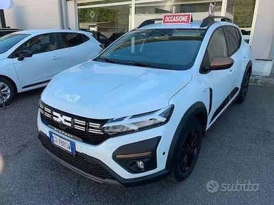 Begagnad Dacia Sandero Extreme 100 HK (73 kW) 2024 Vit Sedan