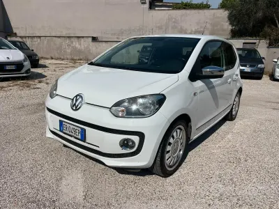 Usata VW up! 75 CV (55 kW) 2013 Bianco Utilitaria