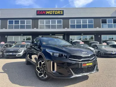 Second-hand Kia XCeed GT-Line 136 CP (100 kW) 2023 Negru SUV