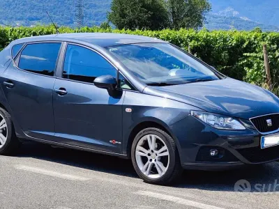 Usata Seat Ibiza Copa 85 CV (62 kW) 2011 Grigio Berlina