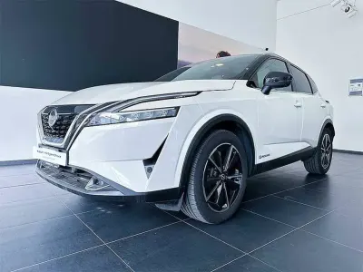 Usata Nissan Qashqai Tekna 158 CV (116 kW) 2023 Bianco tetto nero SUV
