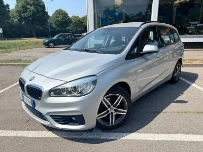 Usata BMW 218 Sport Line 150 CV (110 kW) 2016 Argento Station wagon