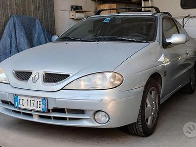 Usata Renault Mégane Coupé 107 CV (78 kW) 2002 Coupé