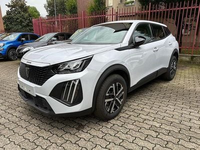 Usata Peugeot 2008 Active 102 CV (75 kW) 2024 Bianco SUV