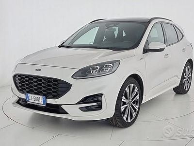 Usata Ford Kuga ST-Line 120 CV (88 kW) 2022 Bianco SUV